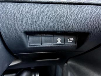 Peugeot 208 1.2 Hybrid 110 GT 5dr e-DSC6