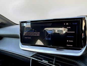 Peugeot 208 1.2 Hybrid 110 GT 5dr e-DSC6