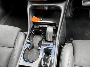 Volvo Xc40 1.5 T4 Recharge PHEV R DESIGN 5dr Auto