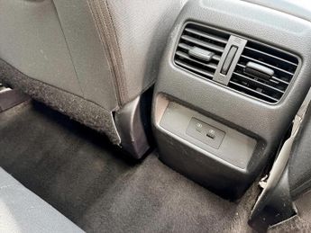 Nissan Qashqai 1.3 DiG-T MH 158 N-Connecta 5dr Xtronic