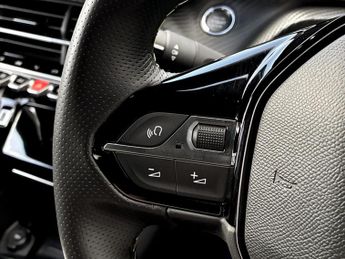 Peugeot 208 100kW GT Premium 50kWh 5dr Auto