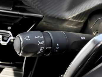 Peugeot 208 1.2 PureTech 100 GT 5dr EAT8