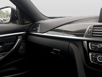 BMW 4 Series 420i M Sport 2dr Auto [Professional Media]