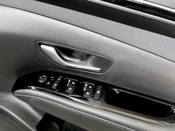 Hyundai Tucson 1.6 TGDi 48V MHD Premium 5dr 2WD DCT