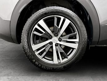 Peugeot 3008 1.2 PureTech Active Premium+ 5dr EAT8