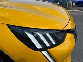 Peugeot 208 1.2 PureTech 100 GT 5dr EAT8