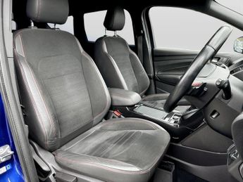 Ford Kuga 1.5 TDCi ST-Line 5dr Auto 2WD