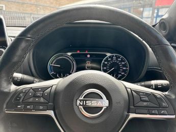 Nissan Juke 1.6 Hybrid N-Connecta 5dr Auto