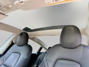 Tesla Model 3 Standard Plus 4dr Auto