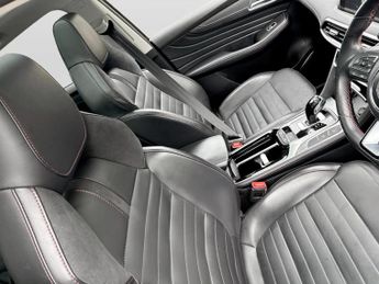 Mg Hs 1.5 T-GDI Exclusive 5dr DCT