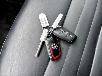 Mg Hs 1.5 T-GDI Exclusive 5dr DCT