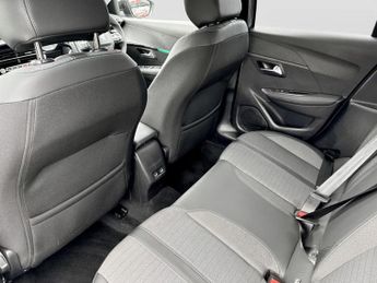 Peugeot 208 1.2 PureTech 100 Allure Premium + 5dr EAT8