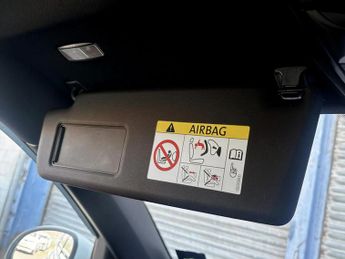 Volkswagen Tiguan 2.0 TDi BlueMotion Tech R-Line 184 5dr DSG [NAV]