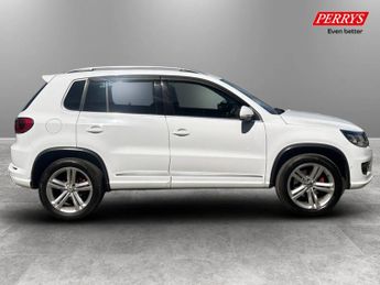 Volkswagen Tiguan 2.0 TDi BlueMotion Tech R-Line 184 5dr DSG [NAV]