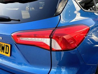 Ford Focus 1.5 EcoBoost 182 ST-Line X 5dr Auto
