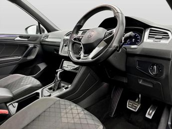 Volkswagen Tiguan 2.0 TDI 4Motion R-Line 5dr DSG