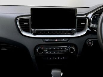 Kia Ceed 1.5T GDi ISG 138 3 5dr DCT