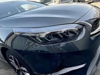 Kia Ceed 1.5T GDi ISG 138 3 5dr DCT