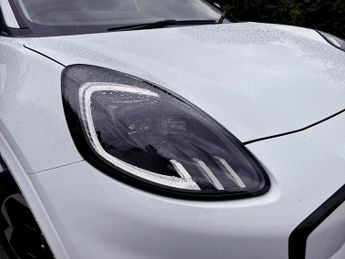 Ford Puma Gen-E 2026.75 Puma Gen-E Premium 5 Door 46.8 kWh Standard Range 1 Speed Automa