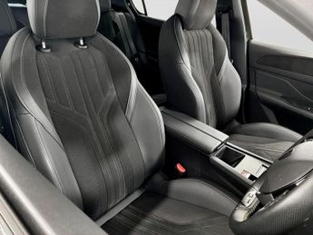 Peugeot 308 115kW GT 54kWh 5dr Auto