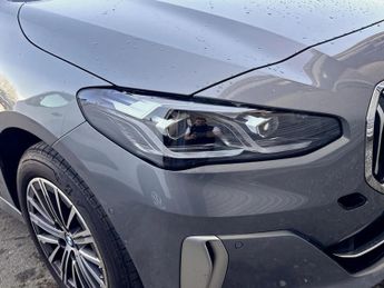 BMW 2 Series 223i MHT Luxury 5dr DCT