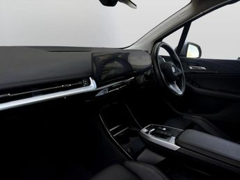 BMW 2 Series 223i MHT Luxury 5dr DCT
