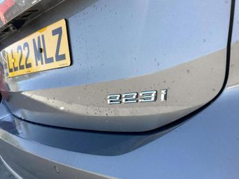 BMW 2 Series 223i MHT Luxury 5dr DCT