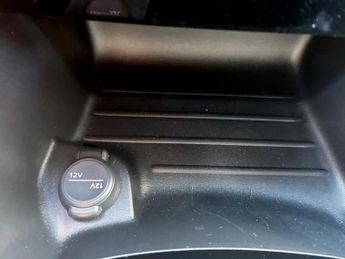 Peugeot 208 1.2 Hybrid 110 GT 5dr e-DSC6