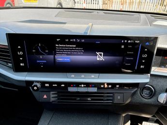 Vauxhall Grandland 157kW Ultimate 73kWh 5dr Auto [Panoramic Roof]