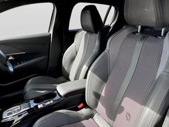 Peugeot 208 1.2 PureTech 100 GT 5dr EAT8