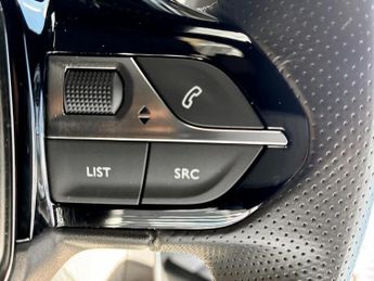 Peugeot 208 1.2 PureTech 100 GT 5dr EAT8