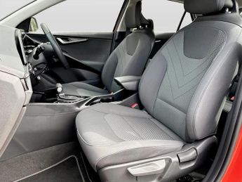 Kia Niro 1.6 GDi Hybrid 2 5dr DCT