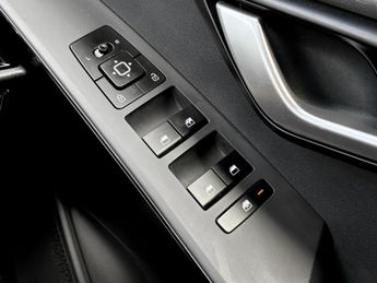 Kia Niro 1.6 GDi Hybrid 2 5dr DCT