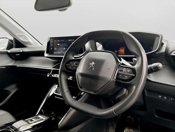 Peugeot 208 1.2 PureTech 130 Allure Premium + 5dr EAT8