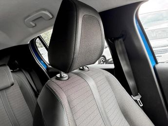 Peugeot 208 1.2 PureTech 130 Allure Premium + 5dr EAT8