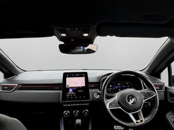 Renault Clio 1.6 E-TECH Hybrid 140 RS Line 5dr Auto