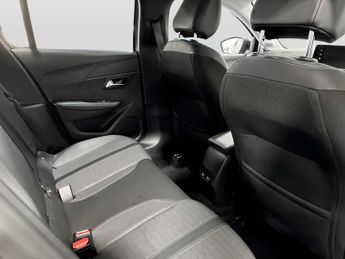 Peugeot 208 100kW Allure Premium + 50kWh 5dr Auto