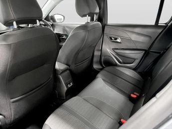 Peugeot 208 100kW Allure Premium + 50kWh 5dr Auto