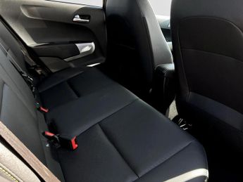 Kia Picanto 1.0 X-Line S 5dr Auto