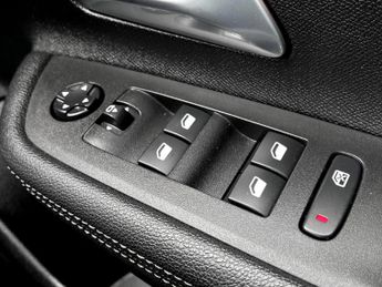 Vauxhall Mokka 100kW Ultimate 50kWh 5dr Auto