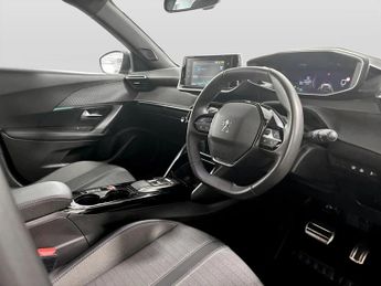 Peugeot 2008 100kW Allure Premium+ 50kWh 5dr Auto