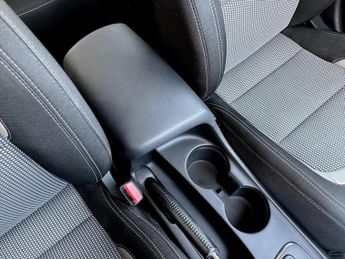 Kia Ceed 1.6 GDi 3 5dr DCT