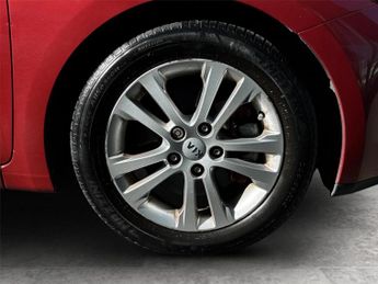 Kia Ceed 1.6 GDi 3 5dr DCT