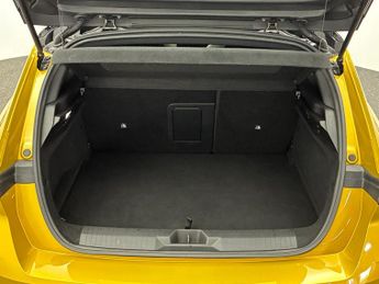Vauxhall Astra 115kW Ultimate 54kWh 5dr Auto