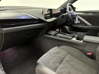 Vauxhall Astra 115kW Ultimate 54kWh 5dr Auto