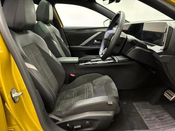 Vauxhall Astra 115kW Ultimate 54kWh 5dr Auto
