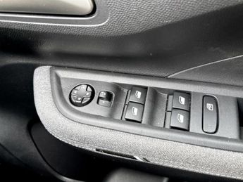 Vauxhall Frontera 83kW GS 44kWh 5dr Auto