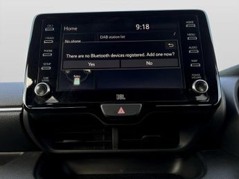 Toyota Yaris 1.5 Hybrid Dynamic 5dr CVT