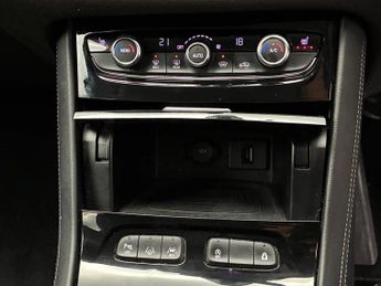Vauxhall Grandland 1.2 Turbo Ultimate 5dr Auto