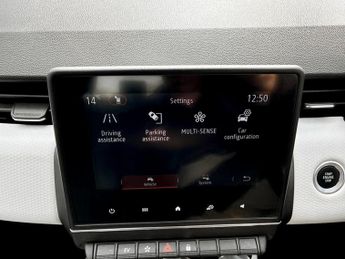 Renault Clio 1.6 E-TECH Hybrid 140 SE Edition 5dr Auto